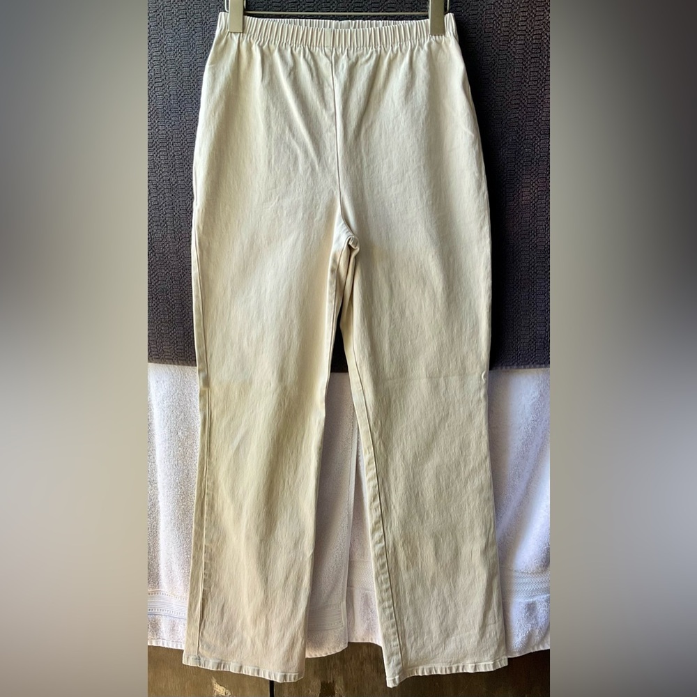 Chic Cream Straight Leg Women's Pants